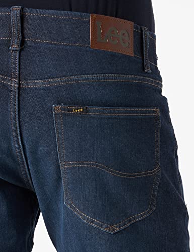 Lee Men's Extreme Motion Straight Jeans Blue Trip 30W 34L