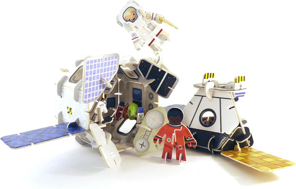 Play Press: Spacestation & Astronauts Playset - Ages 7+ - STEM Gift / Toy - NEW - Rebx.co.uk