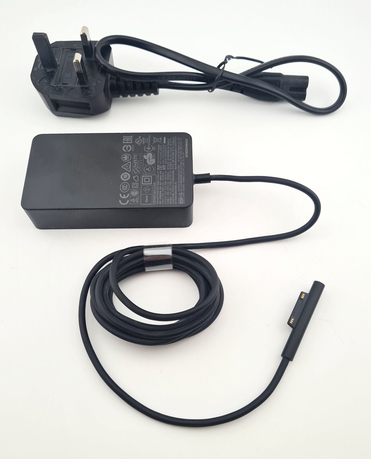Microsoft Surface Pro 3 Official 1625 36W Power Supply, 3rd Party UK Fly Lead