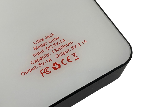 LITTLE JACK CUBE Portable Power Bank, 13000 mAh - Perfect when out/holidays, WT