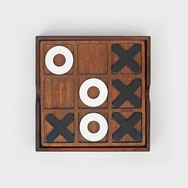 Iron & Glory Wooden Noughts & Crosses  Classic Tic Tac Toe Set