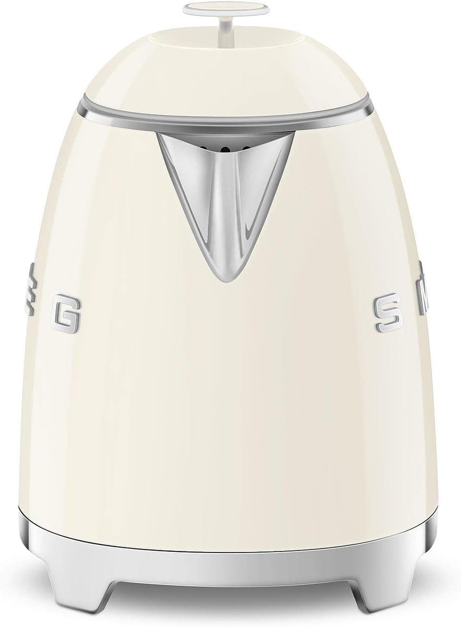 Smeg Mini kettle KLF05CREU cream finish with Smeg 3D logo 