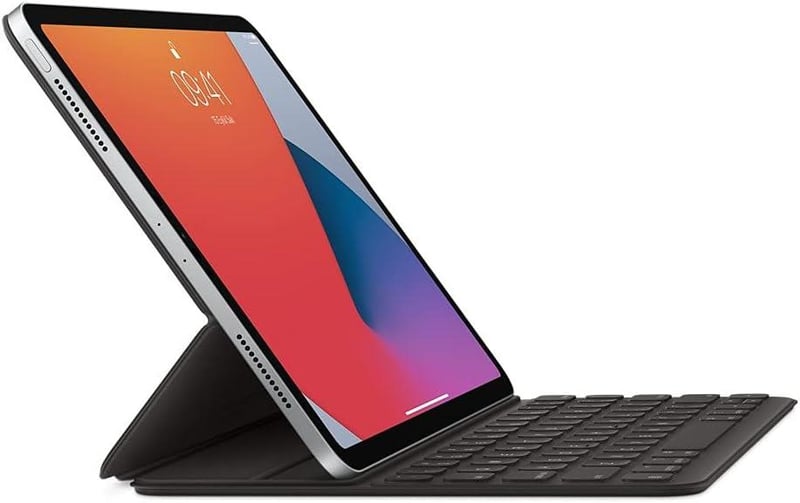 Smart Keyboard for 11-inch iPad Pro and iPad Air (5th generation) - TURKISH Q - NEW